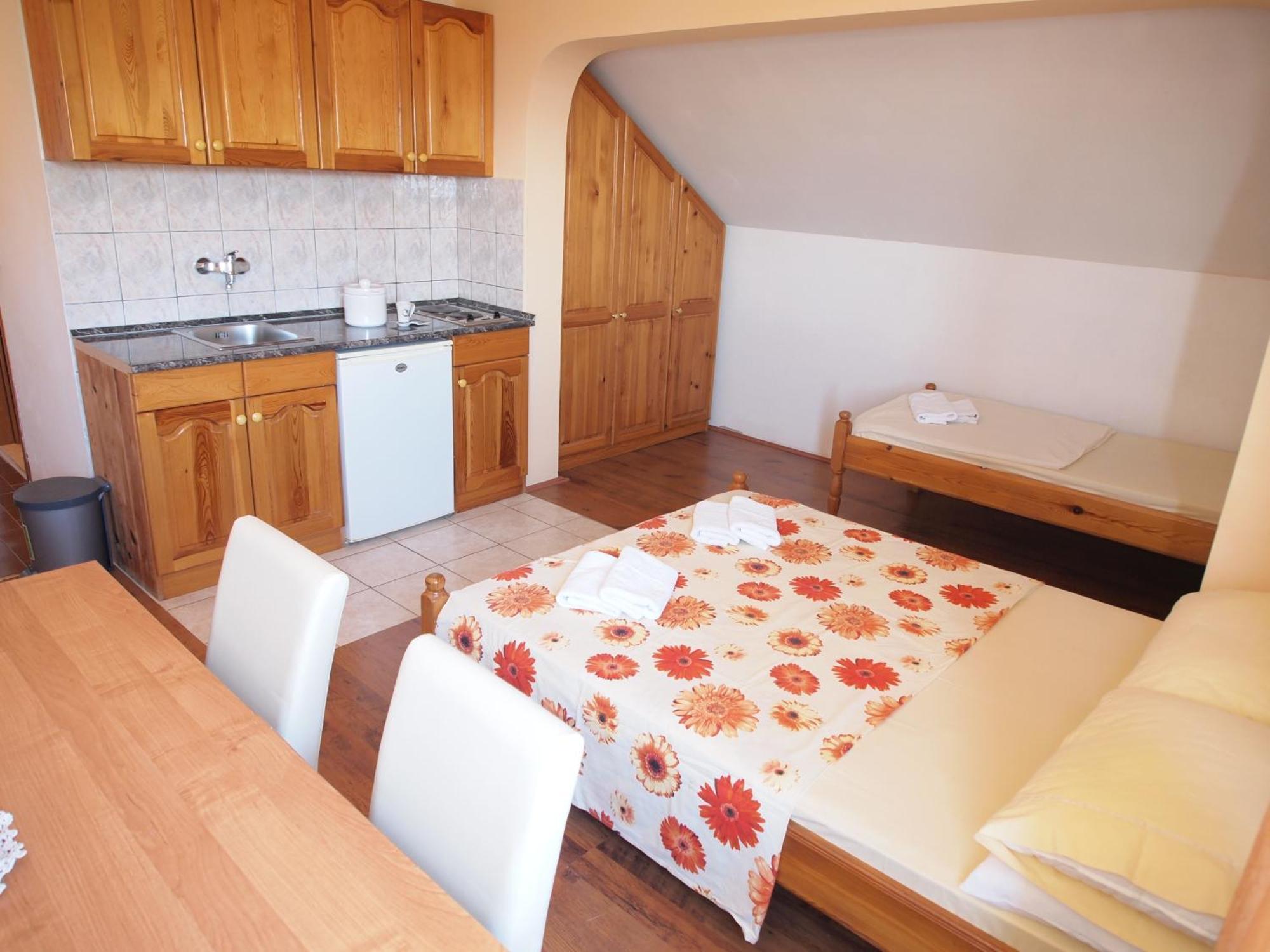 Apartments And Rooms With Parking Space Orebic, Peljesac - 10192 객실 사진